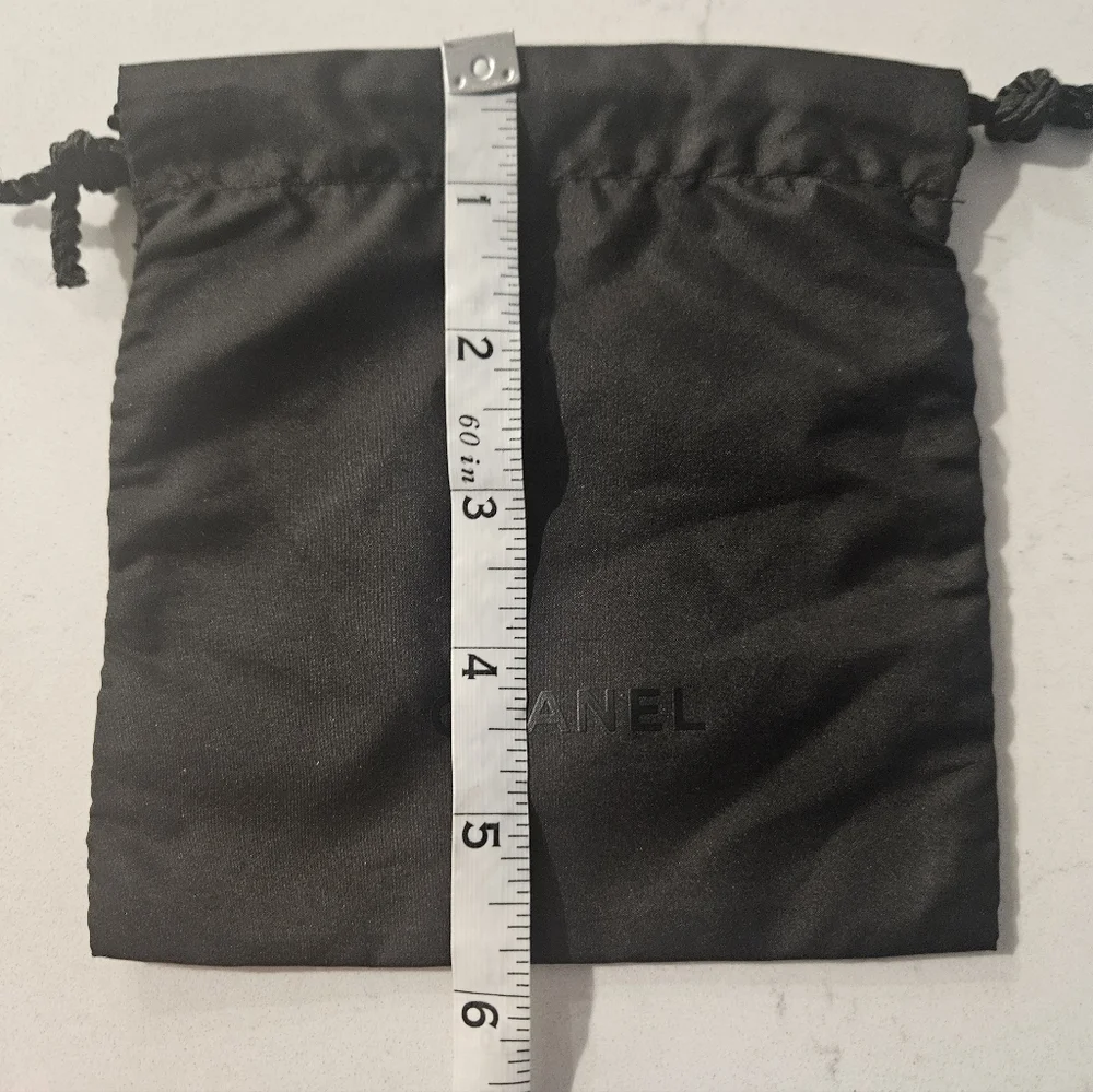 CHANEL Drawsting Assessories Pouch